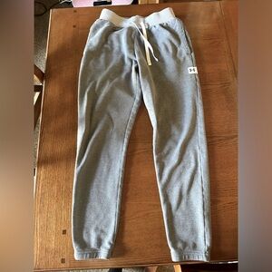 Men’s Under Armor grey joggers size S